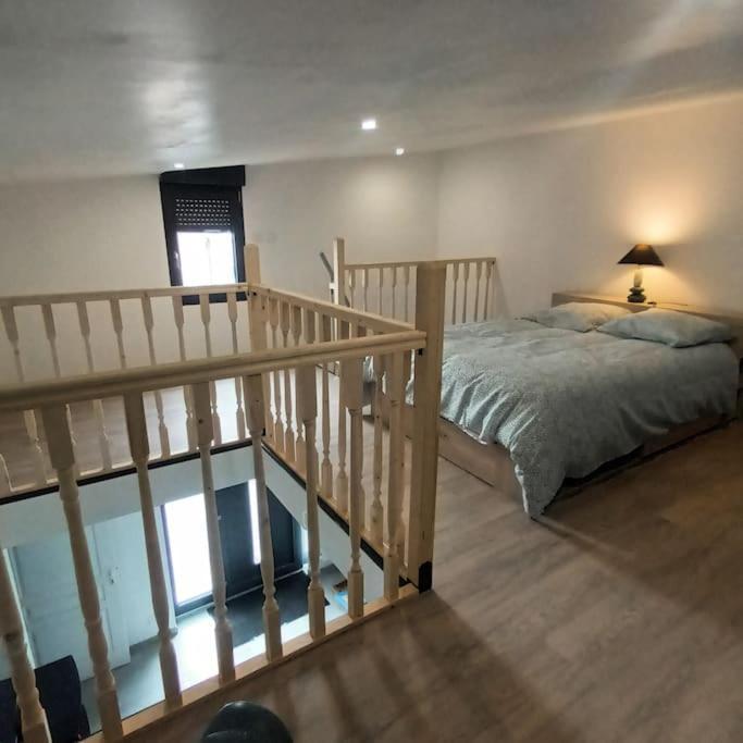 Loft Entier, Calme, Fibre Et Wifi Lejlighed Saint-Quentin  Eksteriør billede